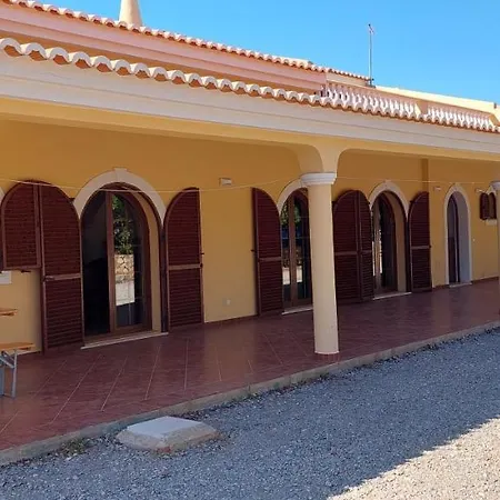 Stunning 8-bed In Estoi * Pechão