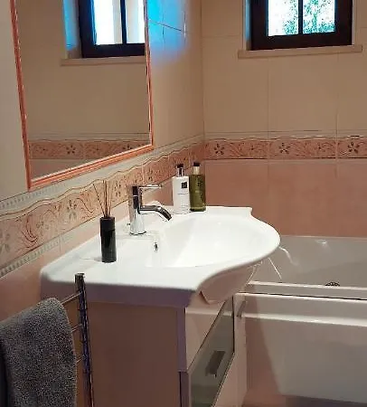 Stunning 8-bed In Estoi Pechão